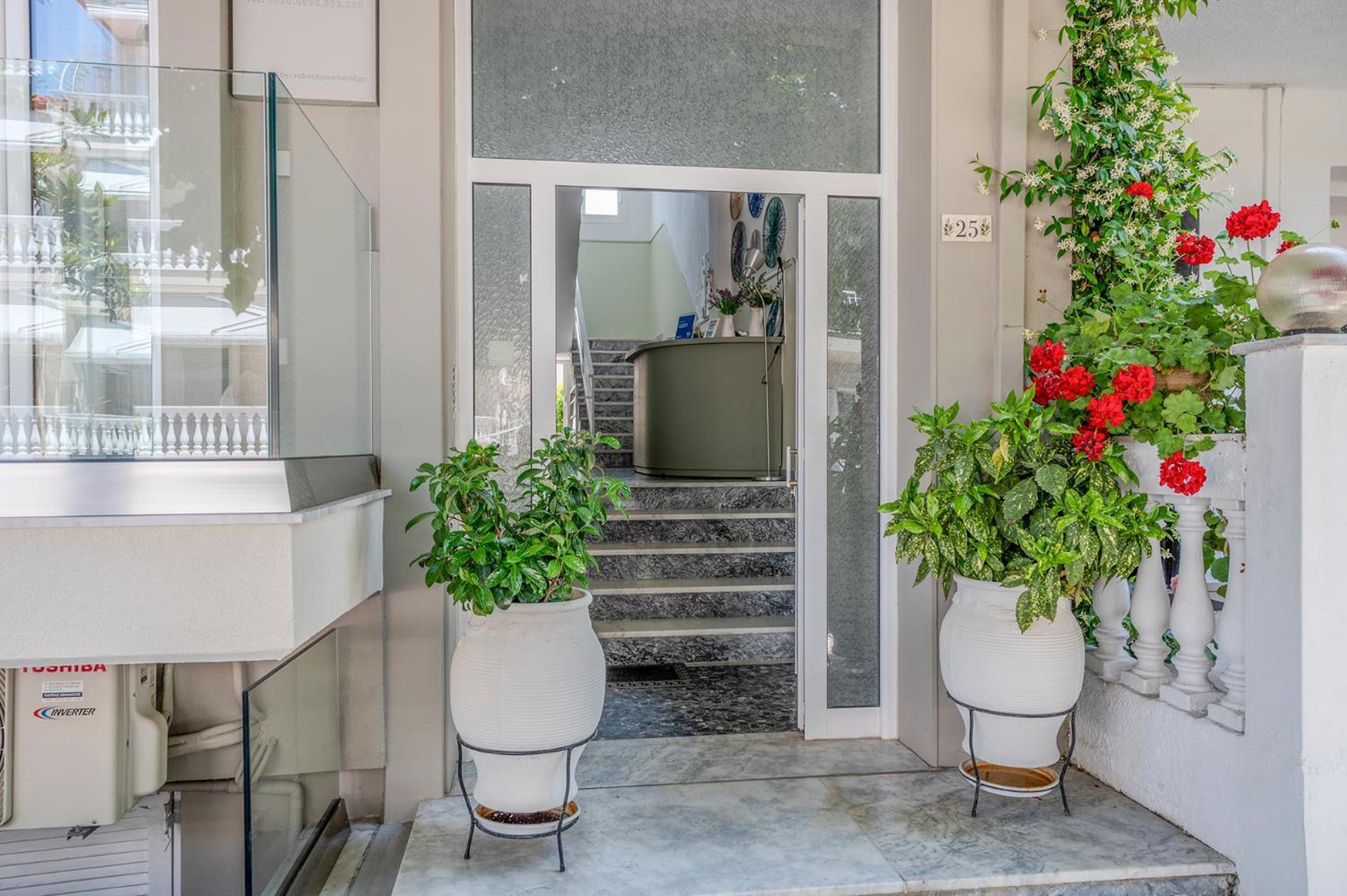 Evangelia Rooms & Apartments - A Asprovalta Exterior foto